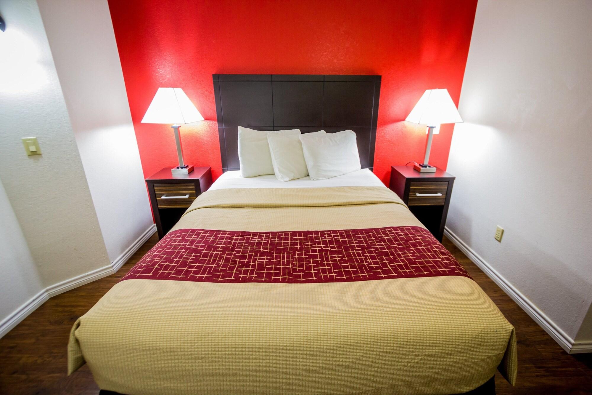 Red Roof Austin -